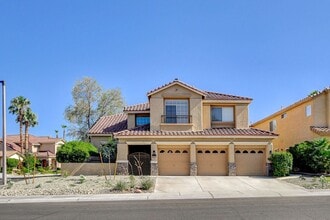 Building Photo - 8401 Desert Quail Dr