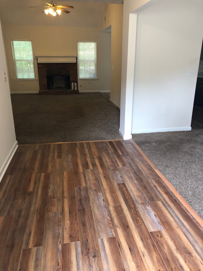 Photo - 115 Autumn Cove House