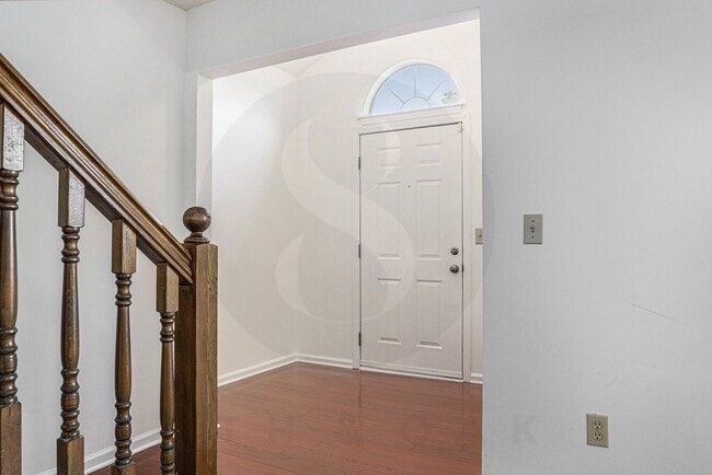 Building Photo - Spacious 4BR/2BA home in Lithonia!