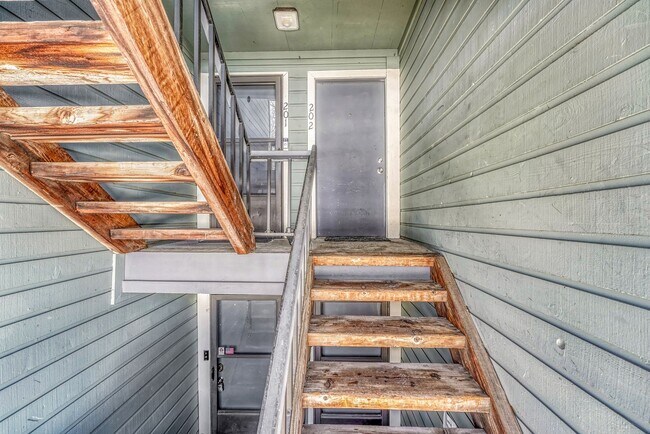 Foto del edificio - Updated 2 bed / 1 bath home in Lakewood!