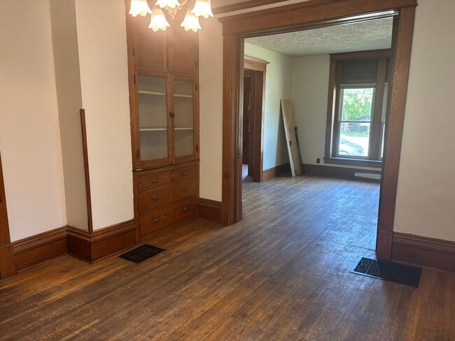 Building Photo - 2319 East St