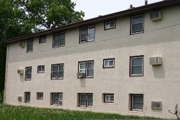 Building Photo - 3969 NE 5th St