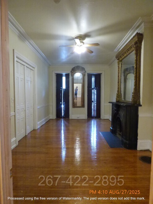 Building Photo - 3417 Race St