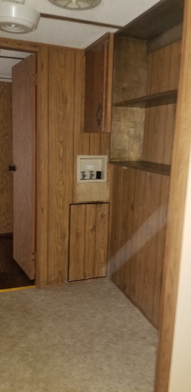 Foto del edificio - 2 Bedroom Mobile Home
