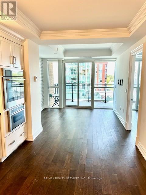 Photo du bâtiment - 2060 Lakeshore Rd.