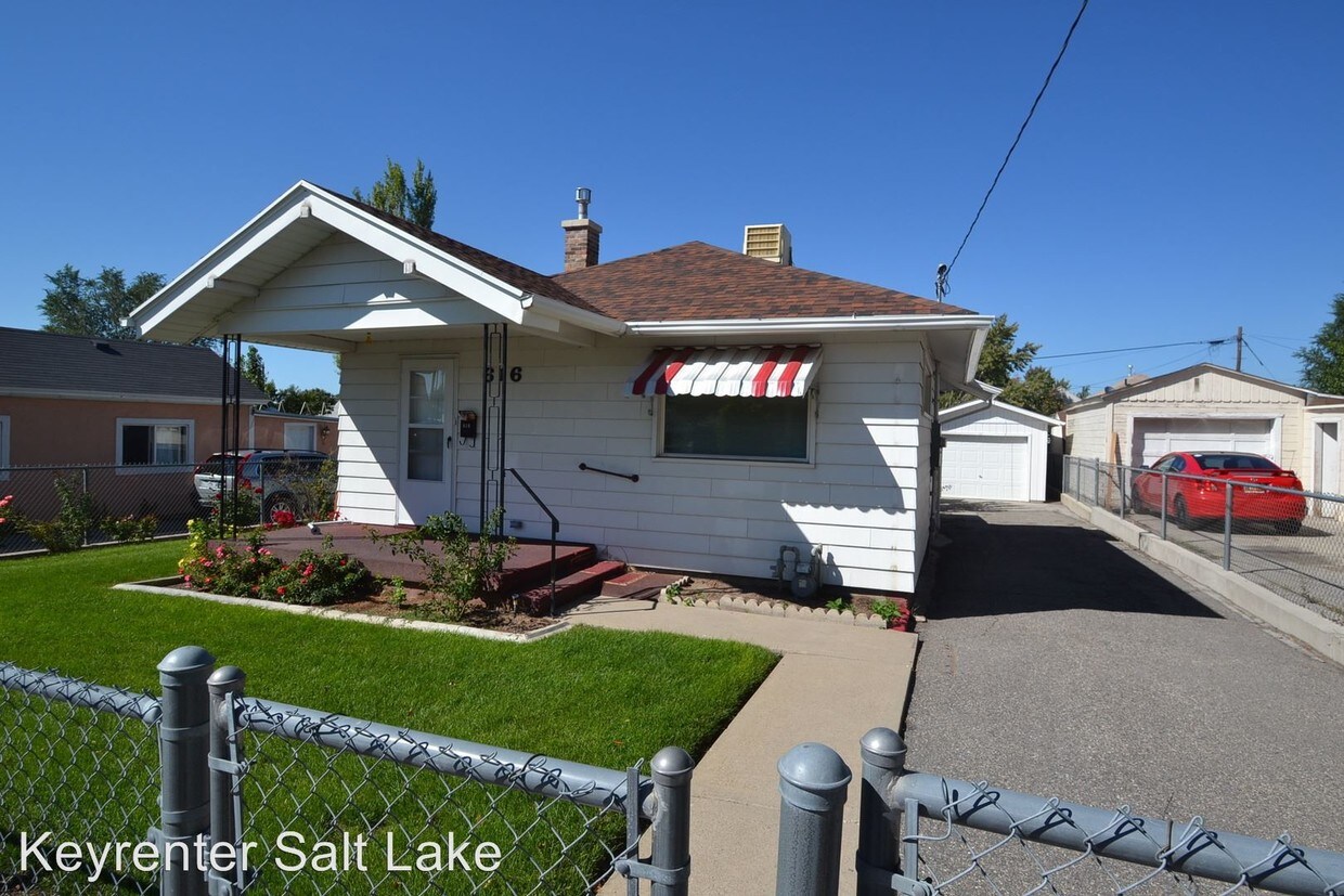Foto principal - 616 W 4th Ave