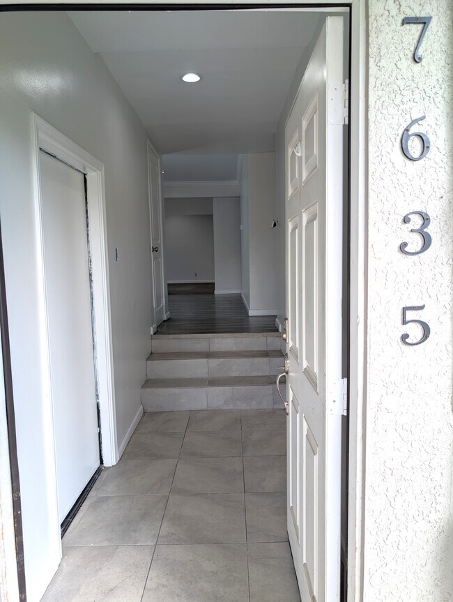 Foto del edificio - 7635 Birchleaf Ave