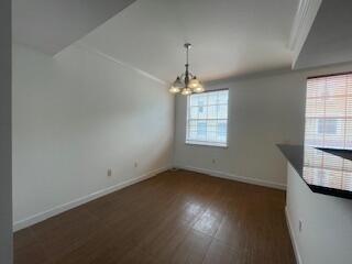 Building Photo - 608 Fern St