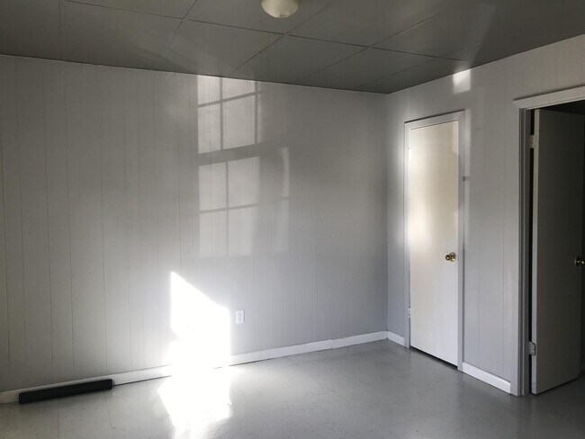 Foto del edificio - 504 S 3rd Ave