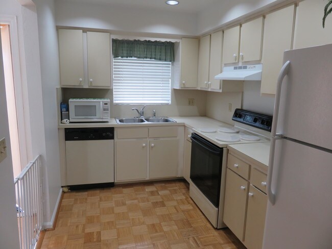 Foto del edificio - 1443 SW 27th Ave