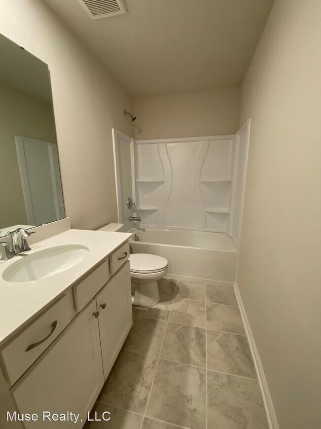 Building Photo - 3 br, 2.5 bath House - 807 Gable Oak Lane