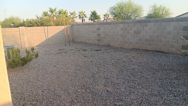 Building Photo - 2084 E Velvet Pl