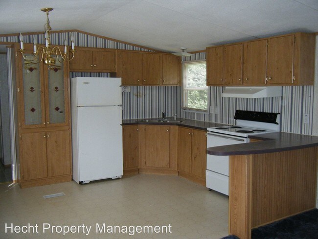 Building Photo - 3260 Falcon Ridge Rd