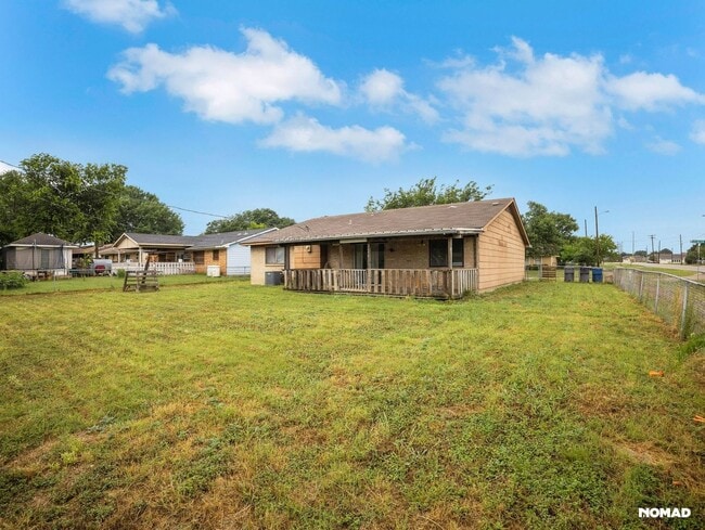 Photo - Charming 4BR House in Lancaster