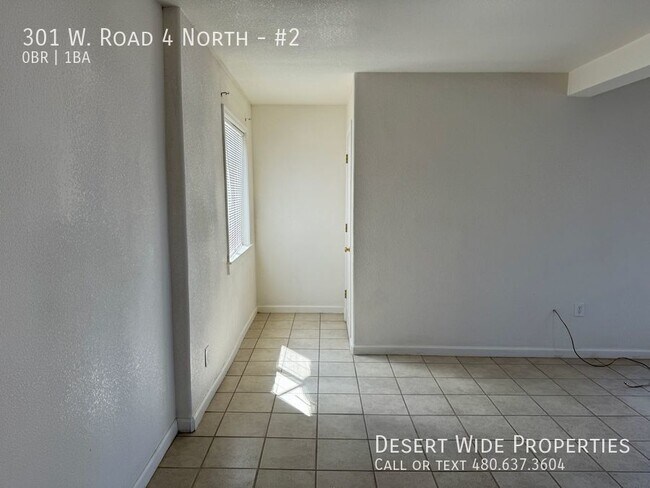 Building Photo - 301 W Rd 4 N