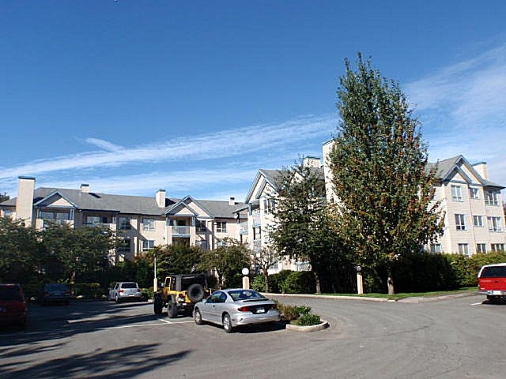 Building Photo - Chelsea Park Apartments