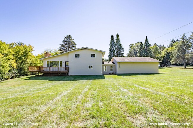 Foto del edificio - Downtown Rockford Single Family Home on Wh...