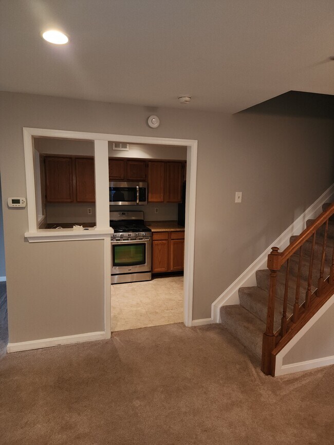 Building Photo - 13900 King Gregory Way