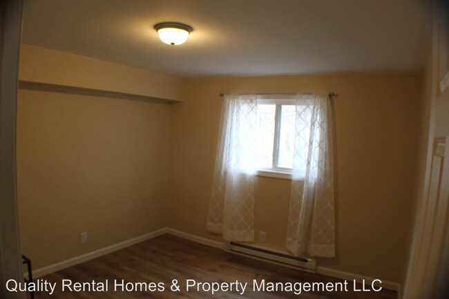 Foto del edificio - 5247 Harold Dr