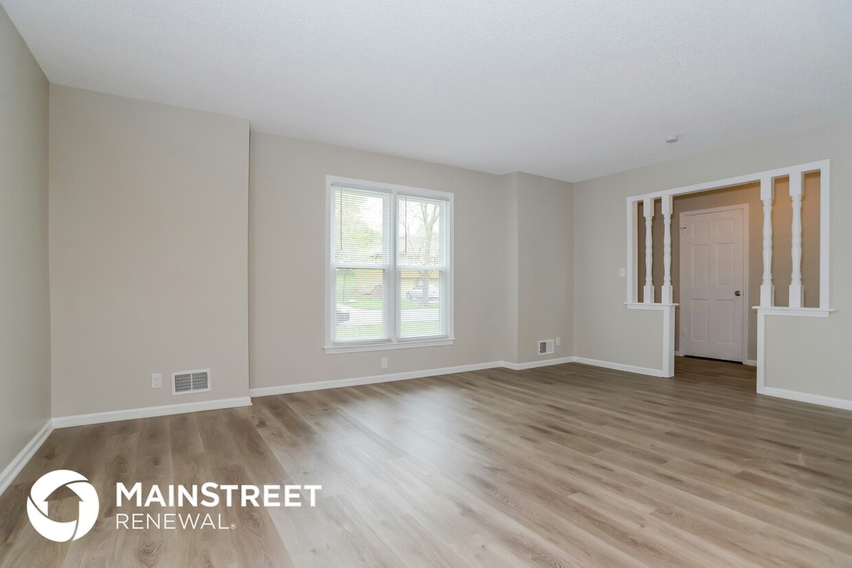Foto principal - 11716 E 60th Terrace