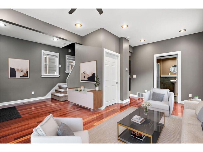 Building Photo - 1237 Selby Ave