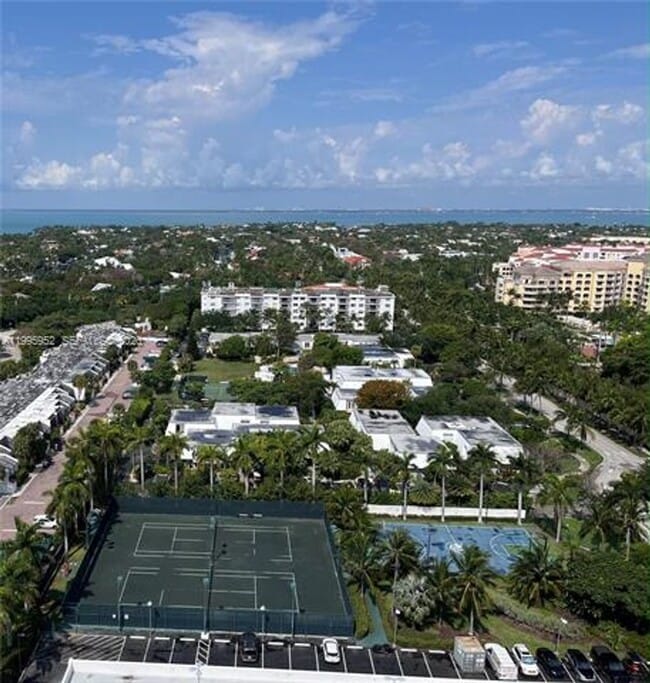 Foto del edificio - 881 Ocean Dr