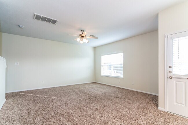 Foto del edificio - 9459 Sunflower Ridge Ln