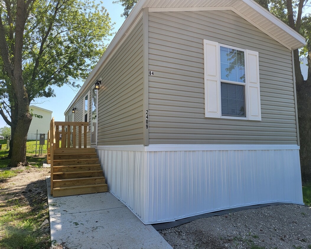 2409 Catalpa St, Liberty, MO 64068 House Rental in Liberty, MO