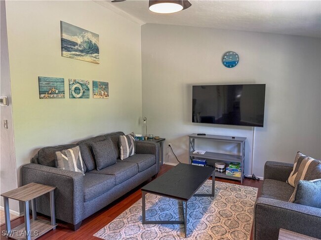 Foto del edificio - 5870 Star Grass Ln