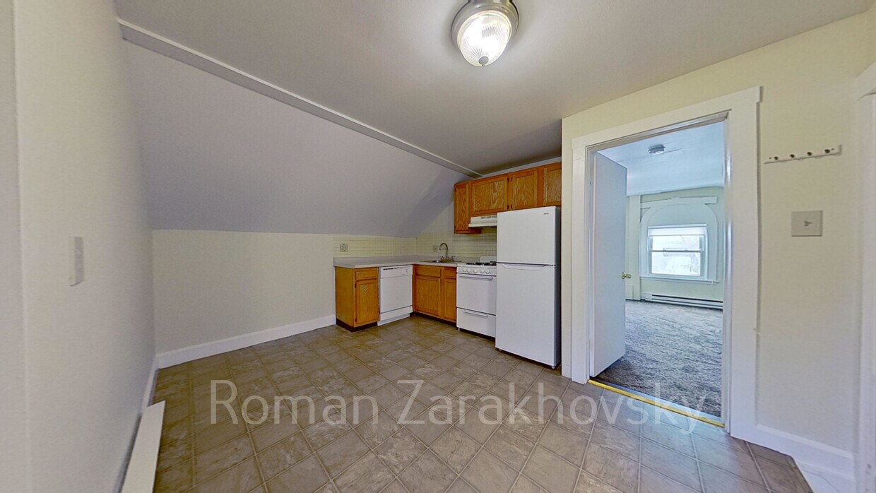 45 Waban St Unit 6A, Newton, MA 02458 Condo for Rent in Newton, MA