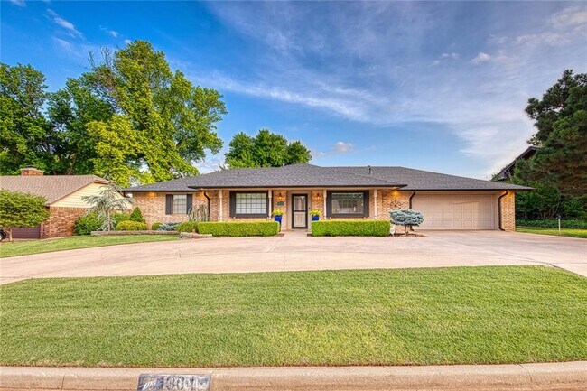 Foto del edificio - 1304 Lynnwood Dr