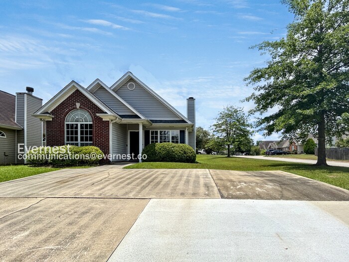 Foto principal - 323 Camden Cove Cir