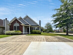Building Photo - 323 Camden Cove Cir