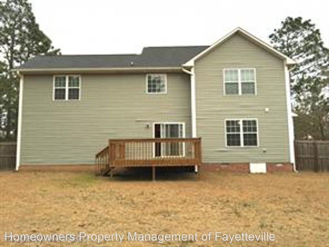 Building Photo - 3 br, 2.5 bath House - 831 Northview Drive