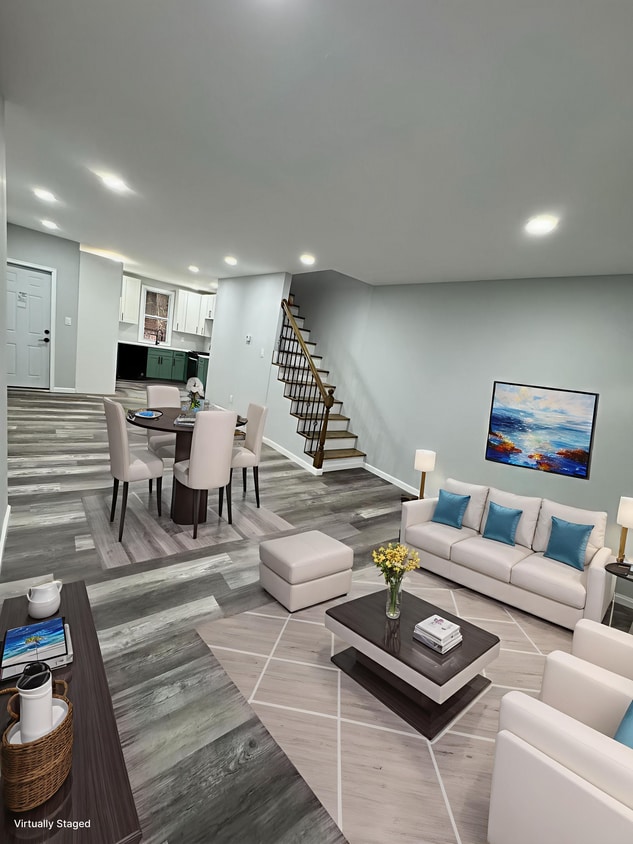 Foto principal - 2755 N Dover St