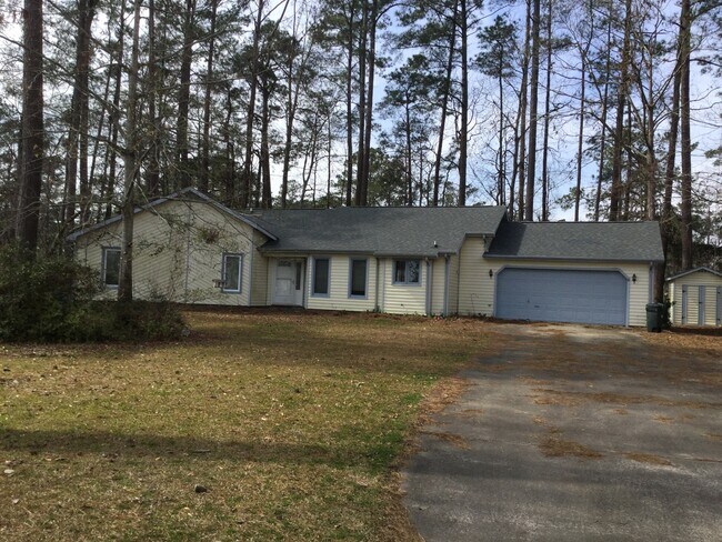 Foto del edificio - Carolina Pines Home in a Cul-de-Sac