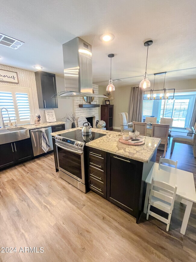 Foto del edificio - 5155 E Waltann Ln