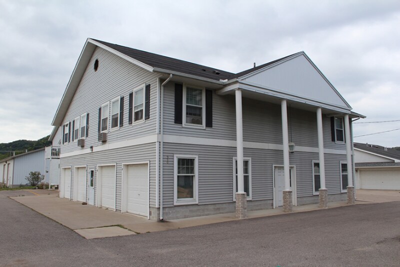 Foto principal - 950 49th Ave