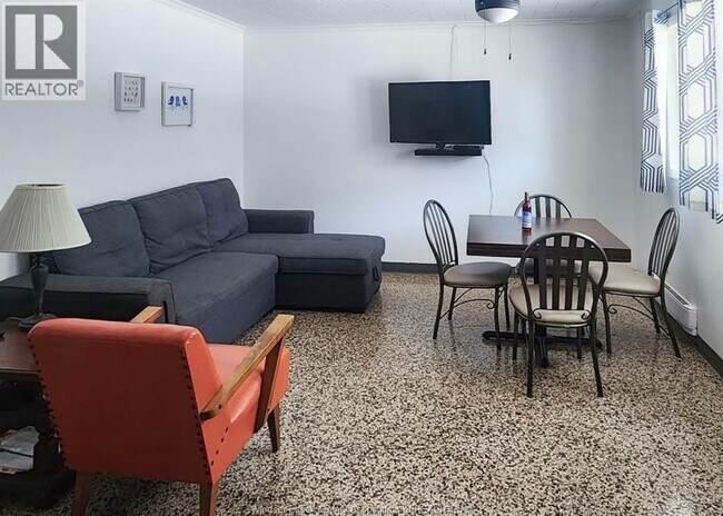 Photo du bâtiment - 840 Ross Lane