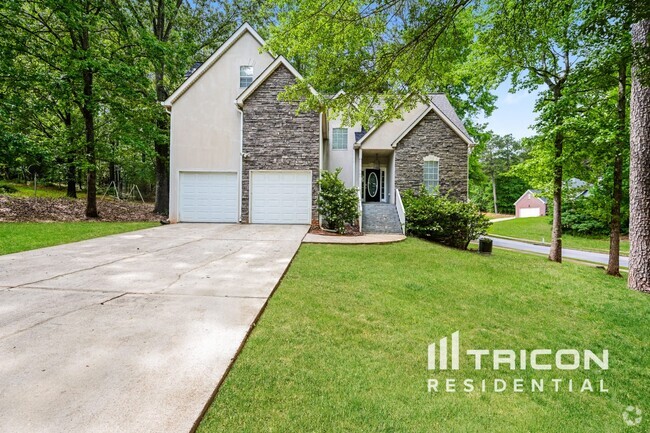 Building Photo - 483 Waterfront Dr