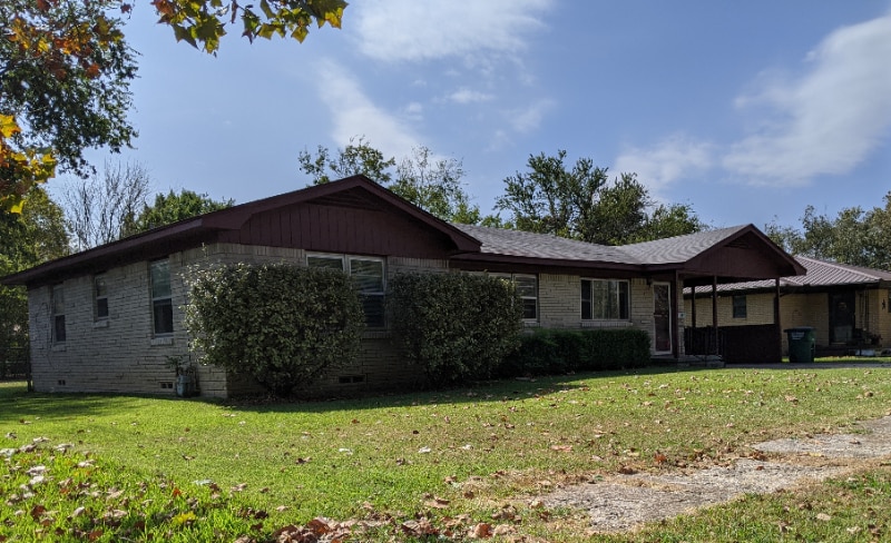 Foto principal - 1712 Laurel Rd