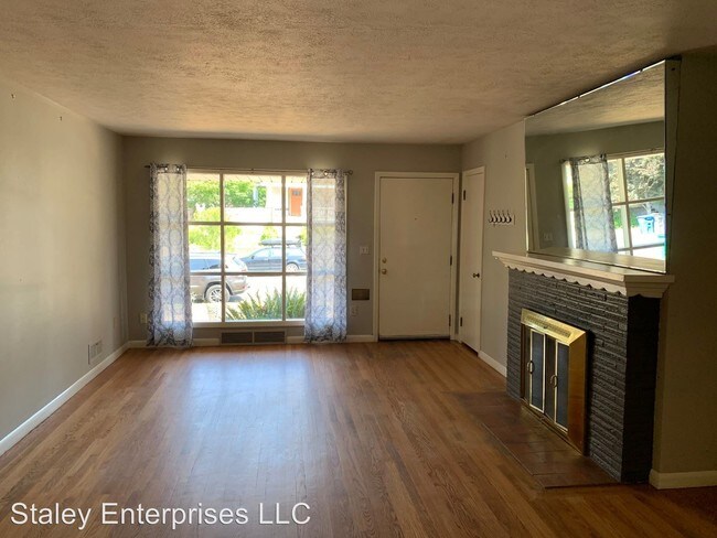 Building Photo - 2 br, 1 bath House - 1414 NE Buffalo St.