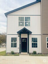 Building Photo - 103-B Aviator Cir