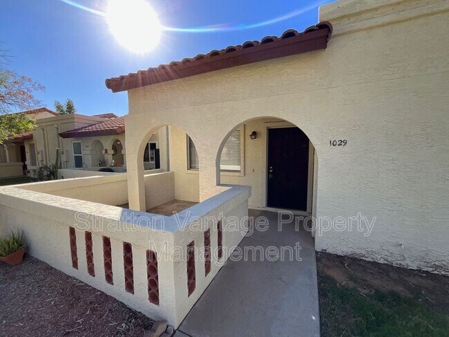 Foto del edificio - 5136 E Evergreen St