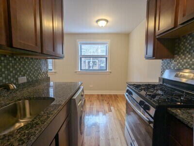 Foto principal - 510 W Briar Pl