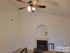 Foto del edificio - 6418 Nevin Glen Dr