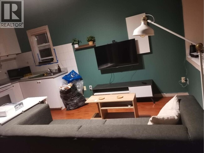 Building Photo - 15XX E 36th Ave