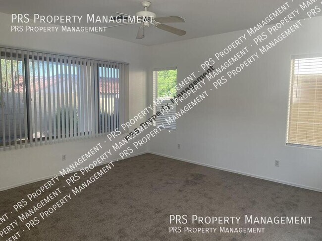 Foto del edificio - 7739 E Butte St