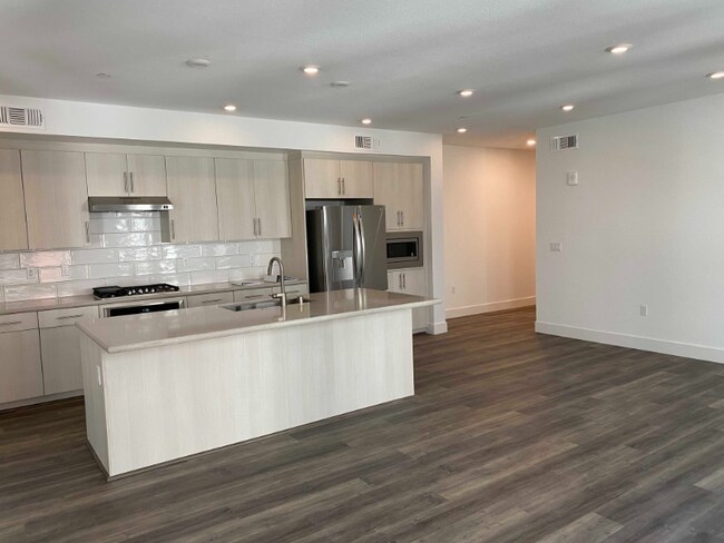 Foto del edificio - 45058 Fremont Blvd