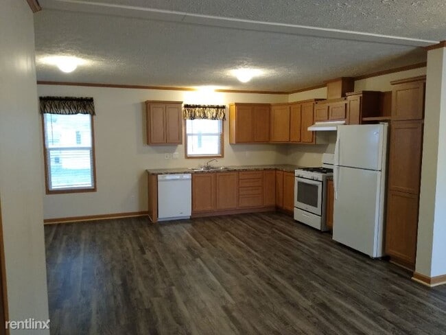 Building Photo - 3 br, 2 bath Mobile Home - 6084 Master Ave